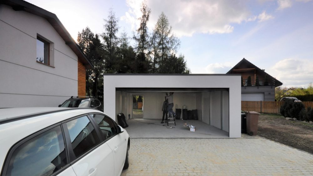 garaż z dachem jednospadowym